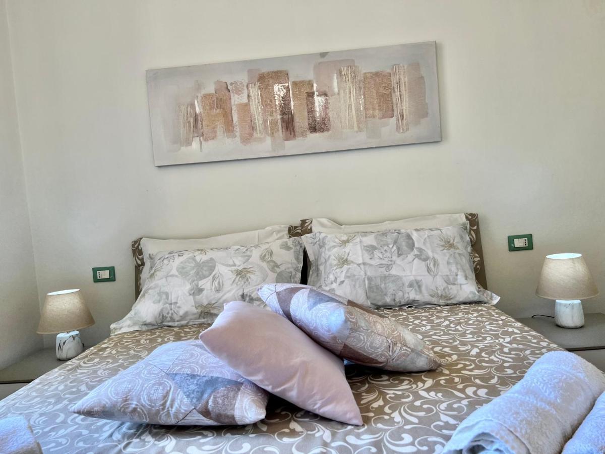 Divina Luxury Apartment With Jacuzzi Near The Lake Como Exterior foto
